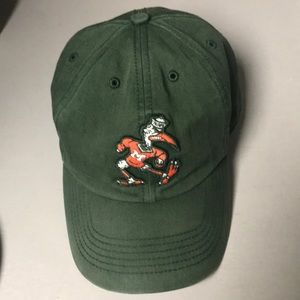 Miami Hurricanes hat. Fitted. 47 brand, large